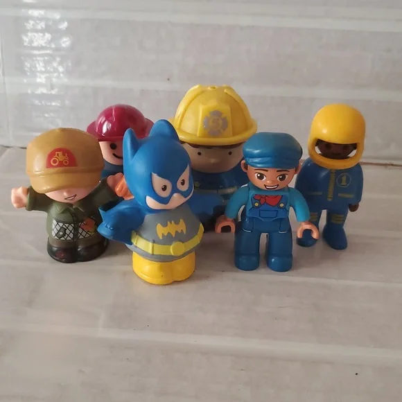 Kids Toy Figurine Set Of 6- Blue, Yellow, Red - Picture 3 of 15